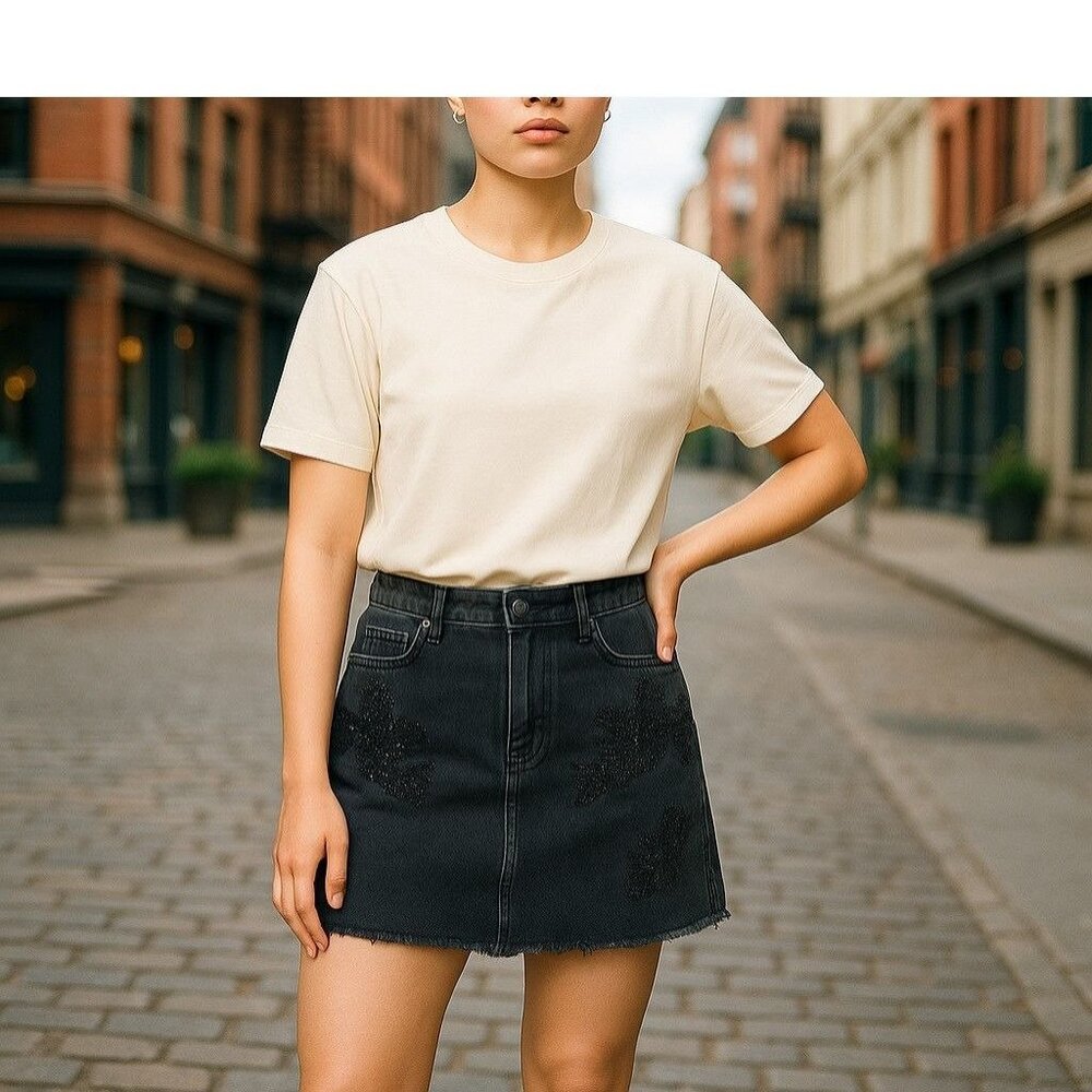 Guess Womens Black Denim Embroidered Skirt With Frayed Hem Size M